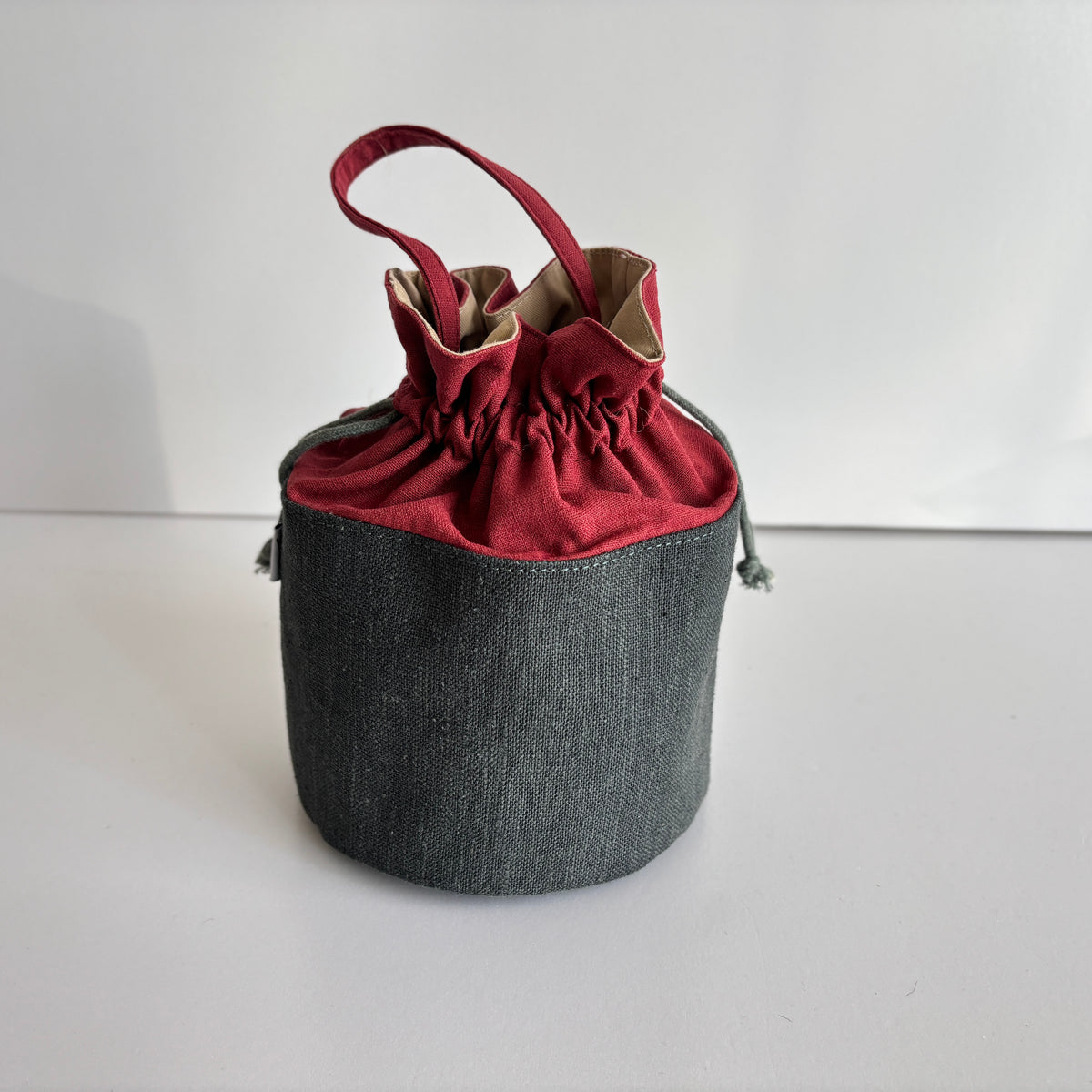 Drawstring Ramie Bucket Bag in Xiabu ramie textile