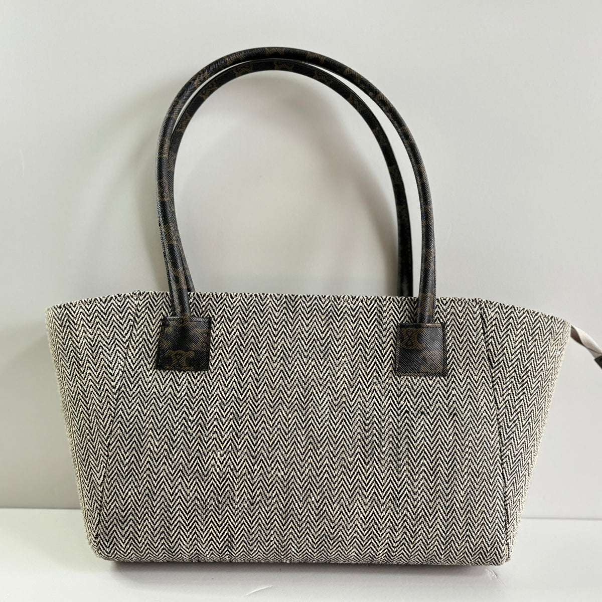 Herringbone Ramie Top-Handle Bag in Xiabu ramie textile