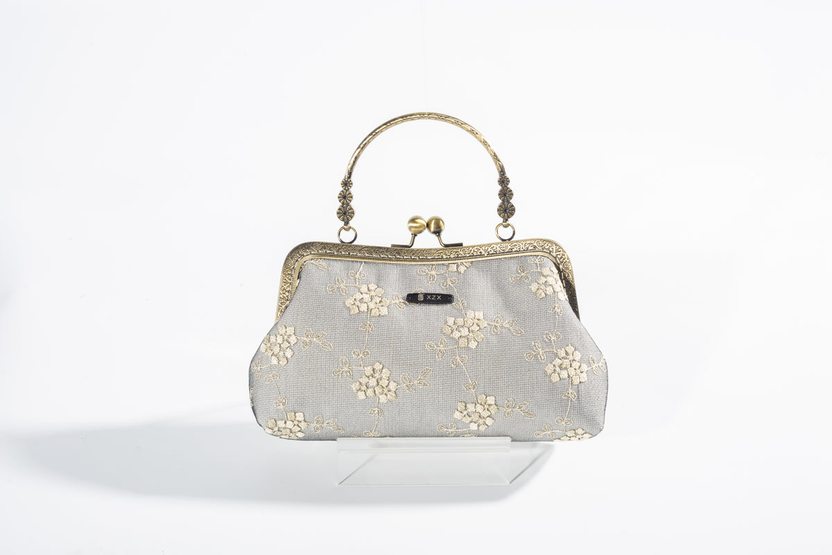 Floral Lace Ramie Kiss-Lock Handbag in Xiabu ramie textile
