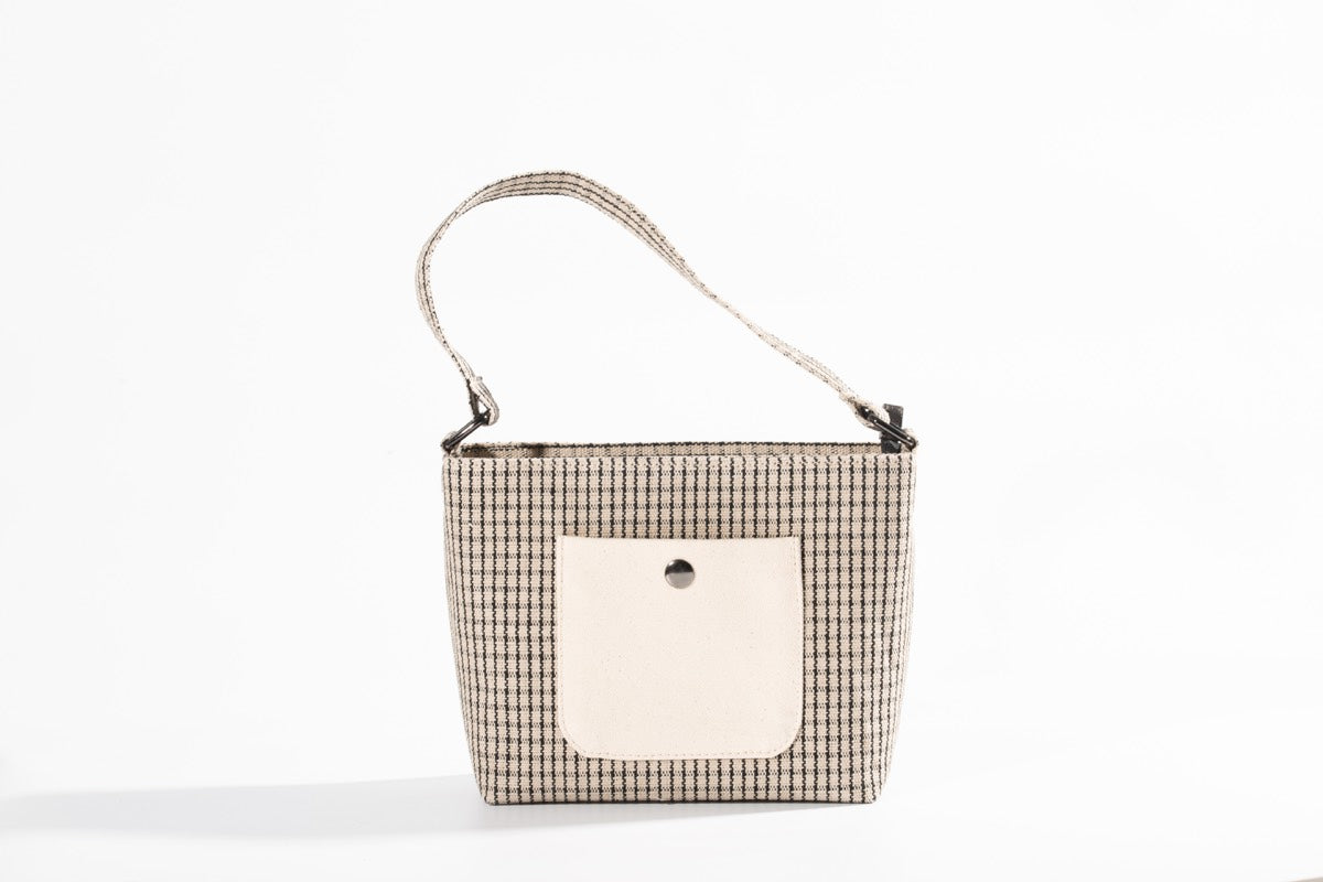 Striped Pocket Ramie Shoulder Bag