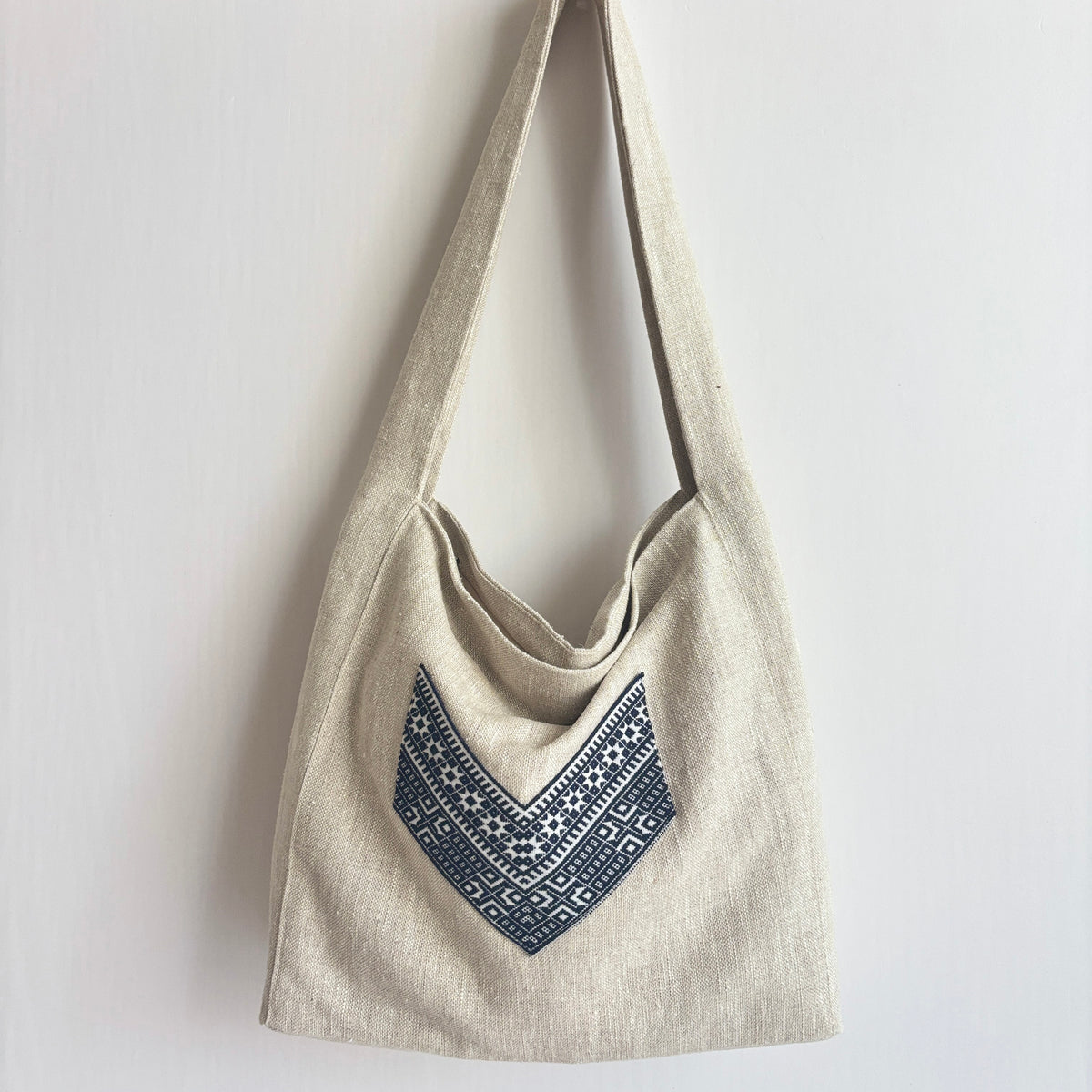 Indigo-Pocket Ramie Hobo Tote in Xiabu ramie textile