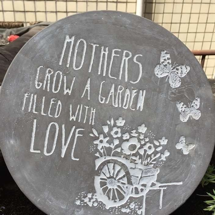 Decorative Stepping Stones